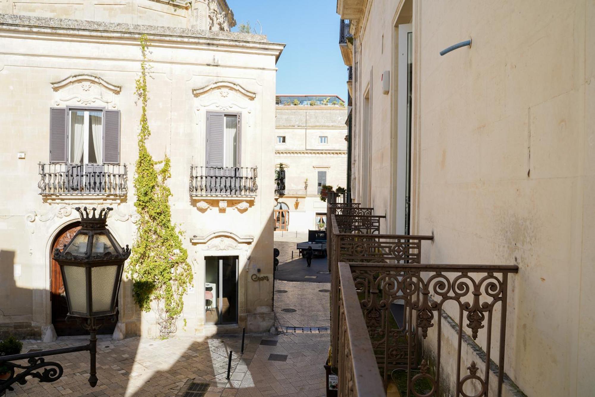 Suite Home D'Aragona Lecce Buitenkant foto