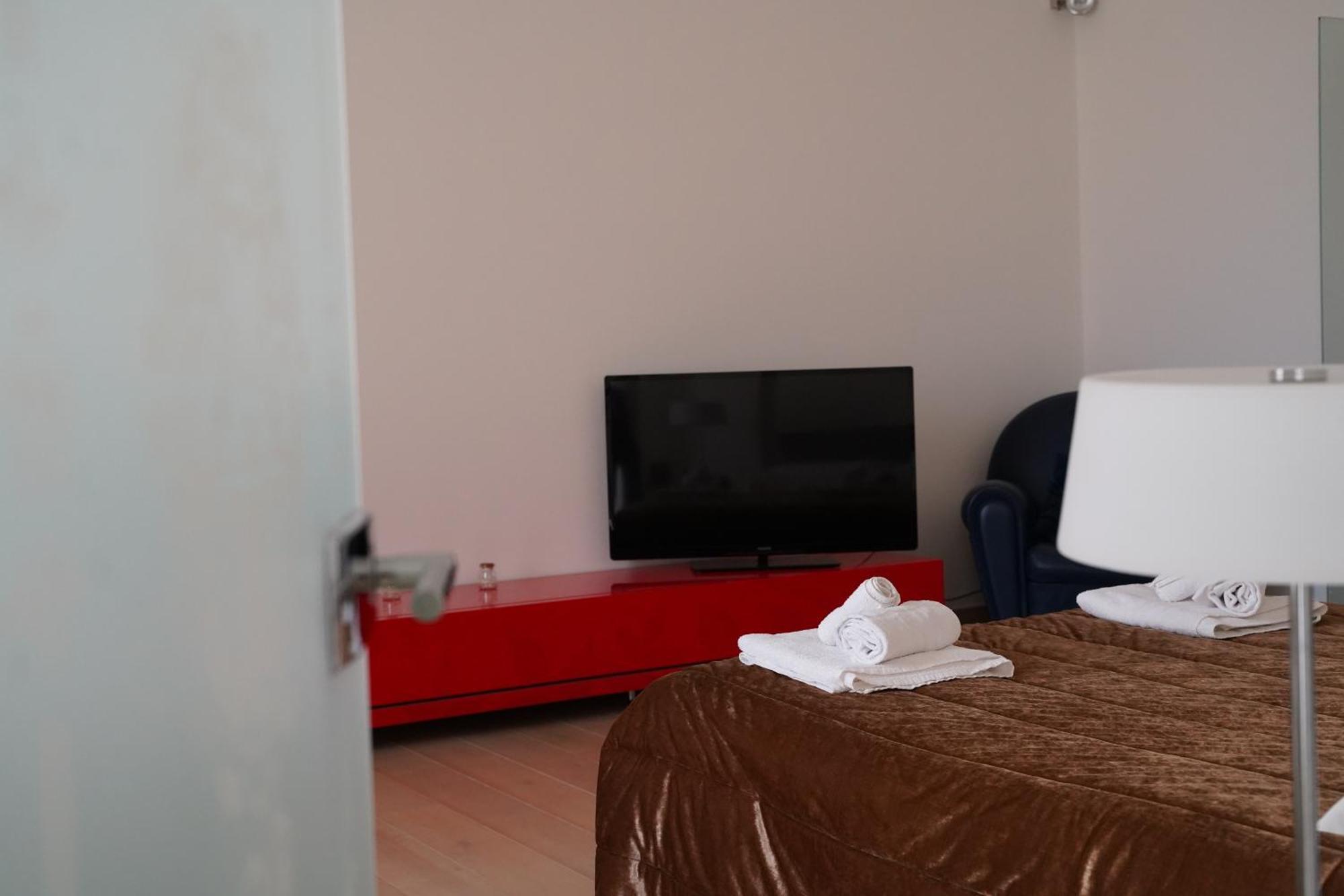 Suite Home D'Aragona Lecce Buitenkant foto