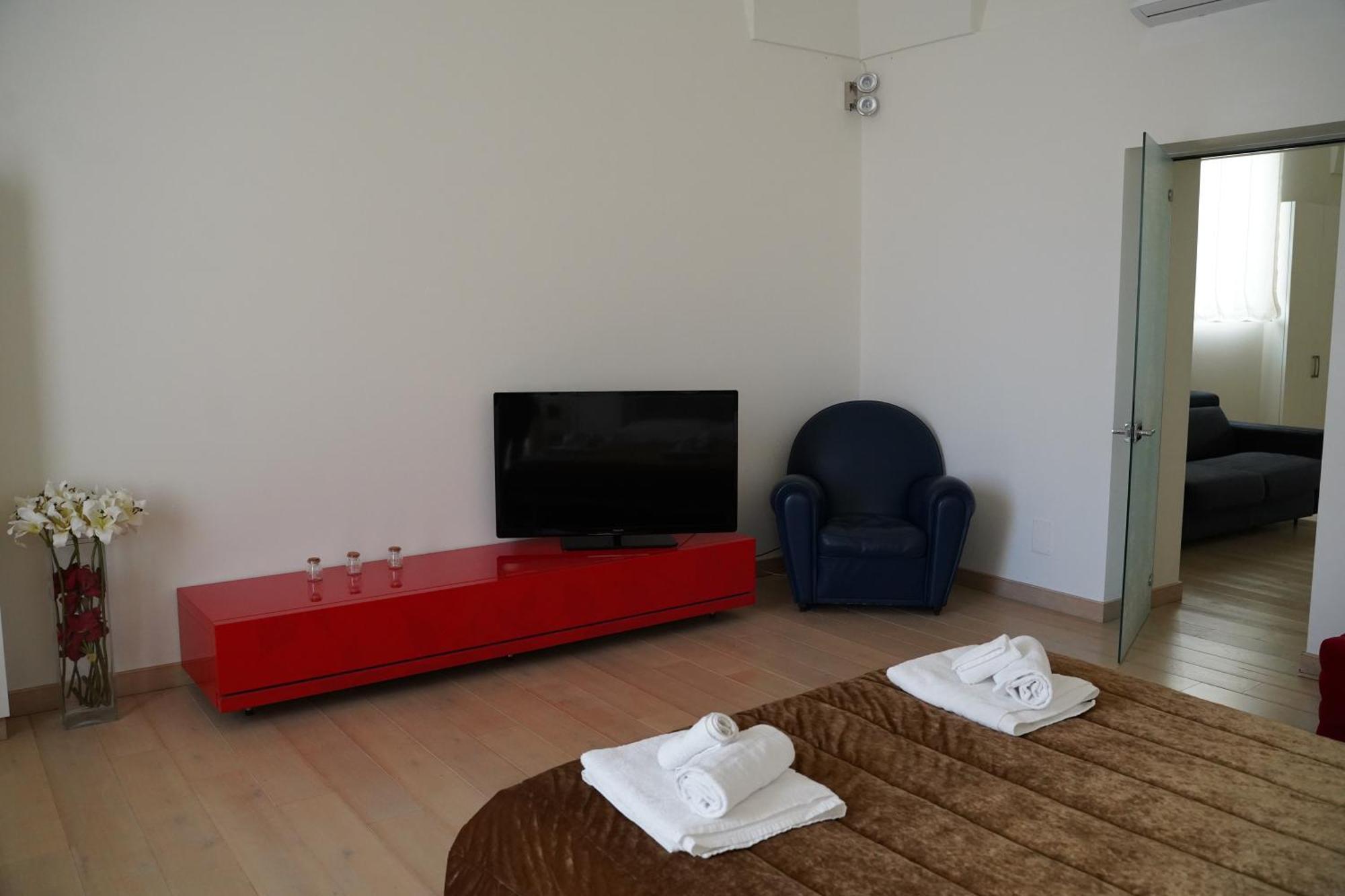 Suite Home D'Aragona Lecce Buitenkant foto
