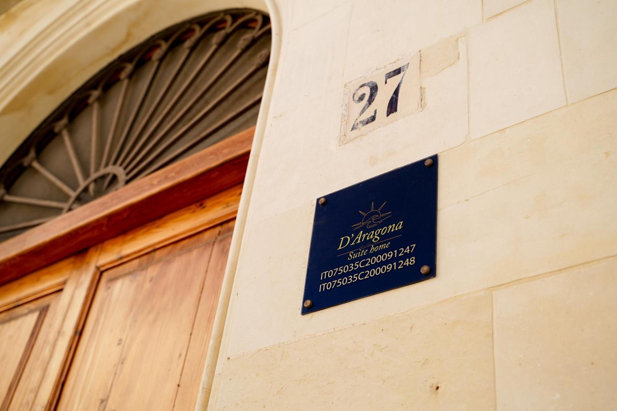 Suite Home D'Aragona Lecce Buitenkant foto
