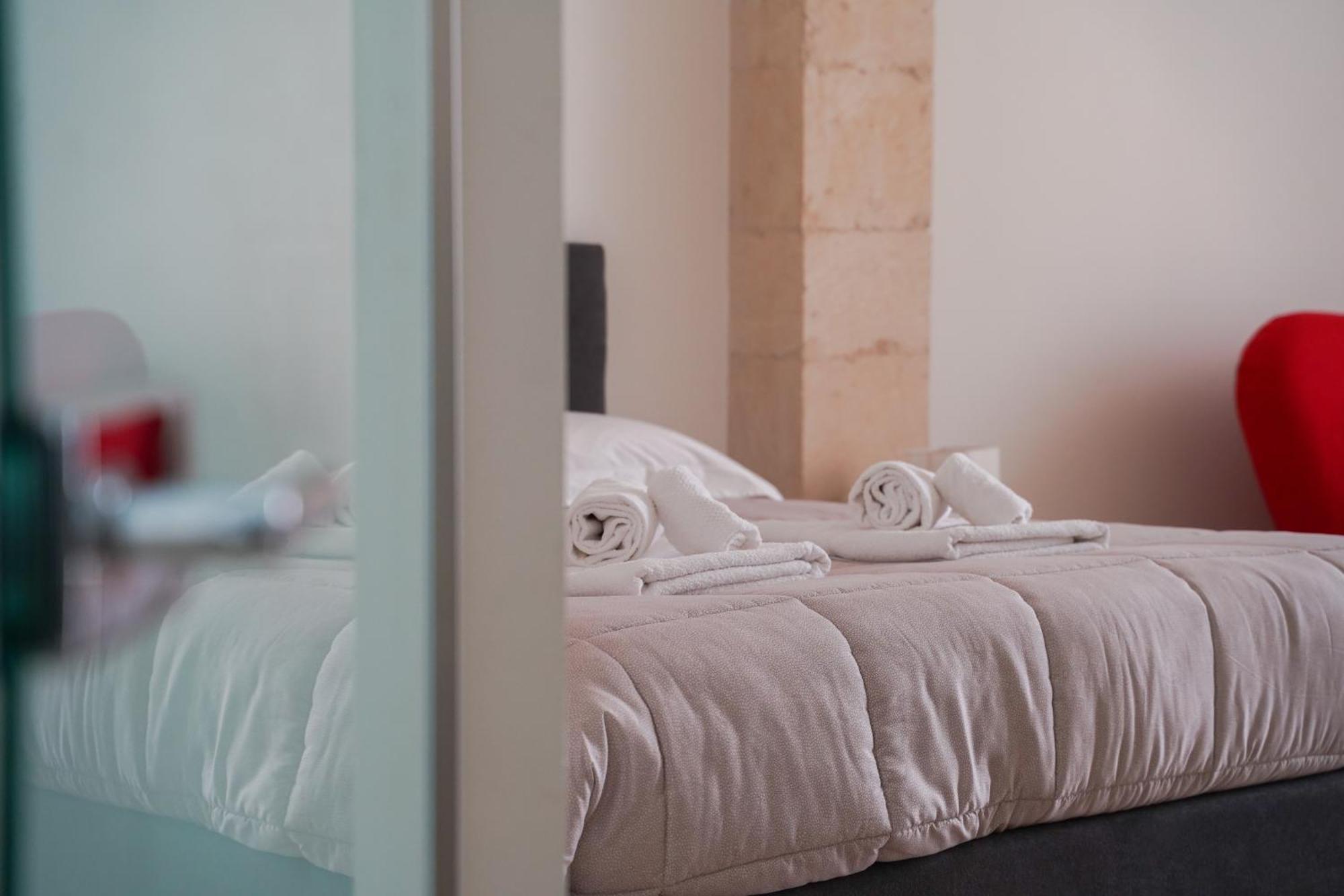 Suite Home D'Aragona Lecce Buitenkant foto