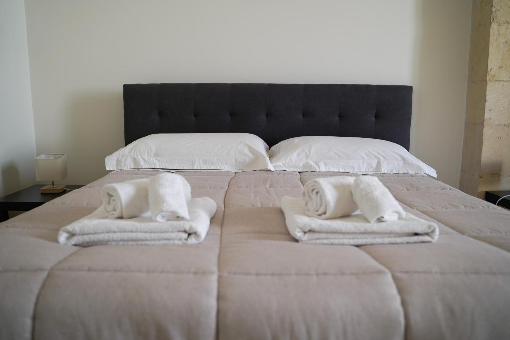 Suite Home D'Aragona Lecce Buitenkant foto