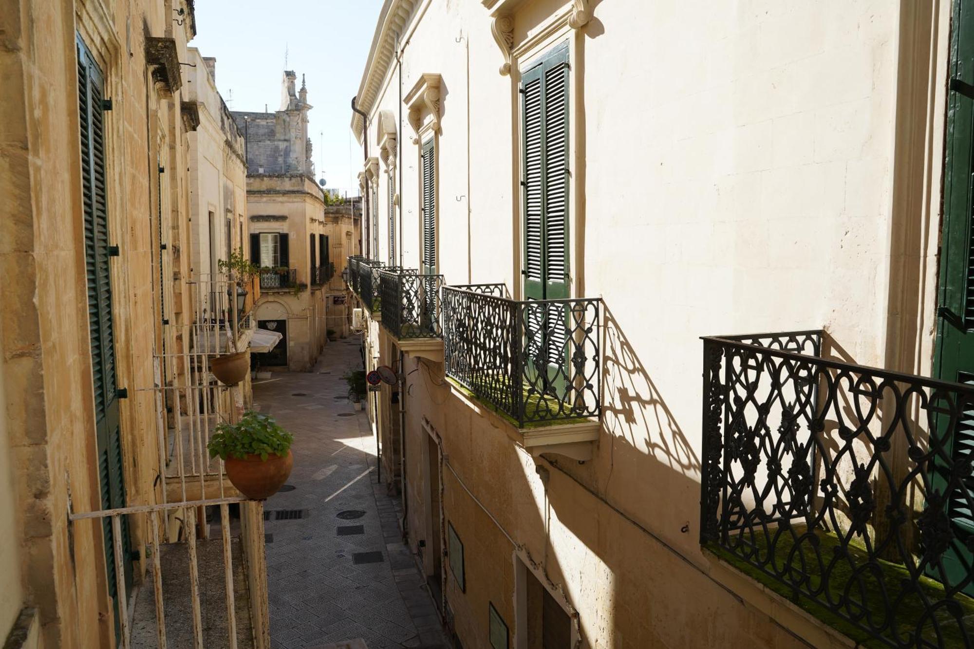 Suite Home D'Aragona Lecce Buitenkant foto