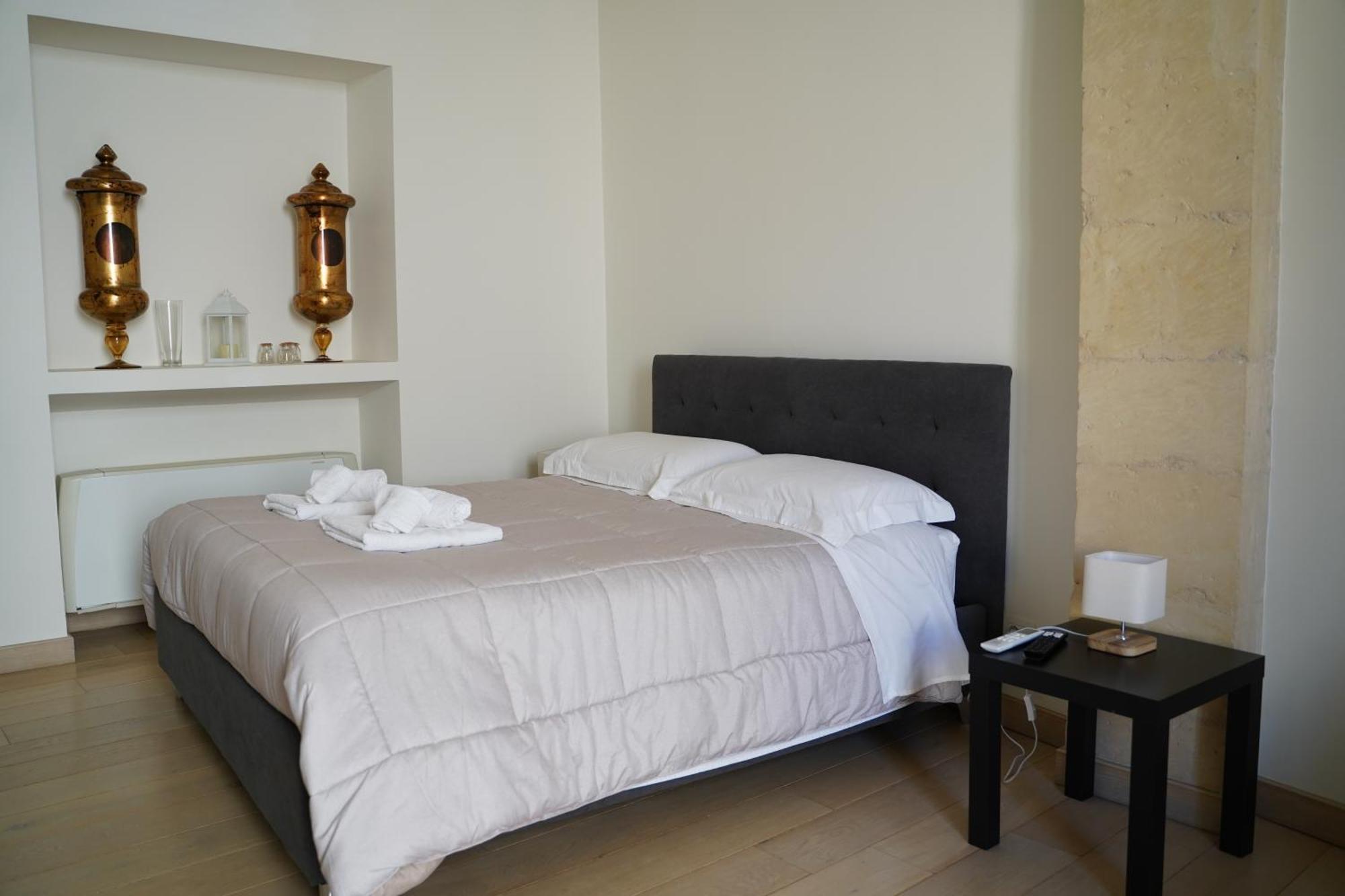 Suite Home D'Aragona Lecce Buitenkant foto